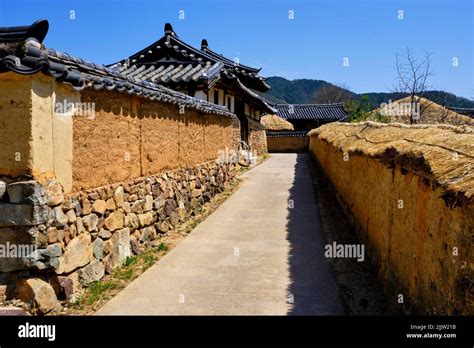  청춘의 숨결을 느낄 수 있는 아름다운 자연 속 힐링 공간이자 역사가 깃든 곳, 안동 하회마을!